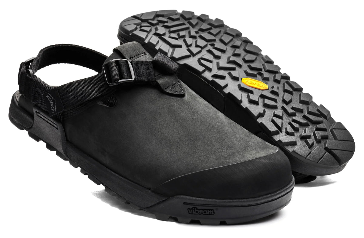 Mountain Clog - Nubuck Leather (Obsidian Dark Gray)